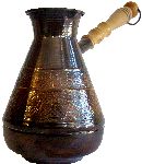Медная турка и длинная ложка для варки кофе